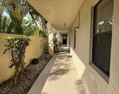 2900 Nw 42 - Photo Thumbnail 17