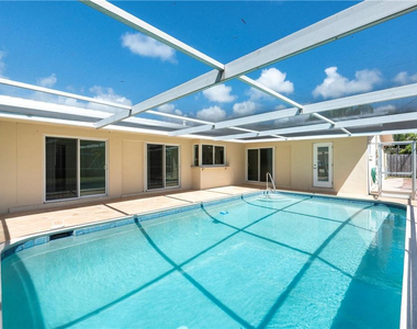 5200 Ne 15th Avenue - Photo Thumbnail 27