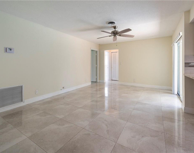 5200 Ne 15th Avenue - Photo Thumbnail 12