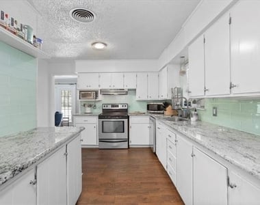 4109 Bilglade Road - Photo Thumbnail 6