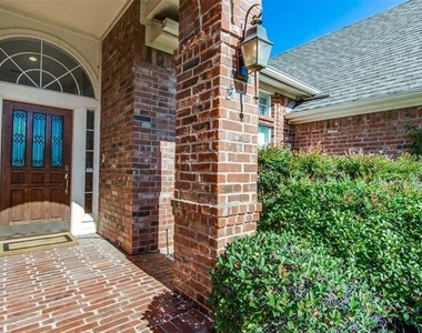 700 Essex Court - Photo Thumbnail 3