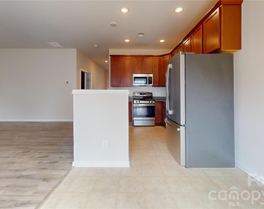 6430 Revolutionary Trail - Photo Thumbnail 7