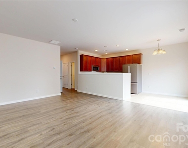 6430 Revolutionary Trail - Photo Thumbnail 6