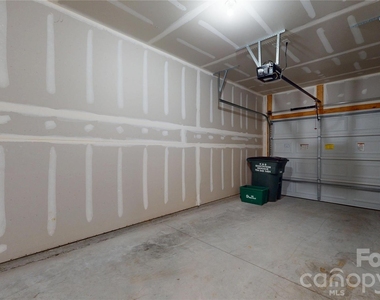6430 Revolutionary Trail - Photo Thumbnail 21