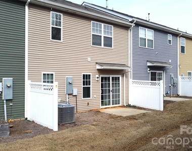 6430 Revolutionary Trail - Photo Thumbnail 23