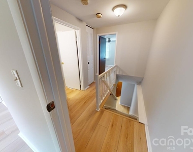 7344 Pebblestone Drive - Photo Thumbnail 12