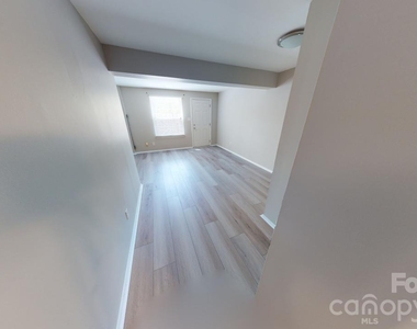 7344 Pebblestone Drive - Photo Thumbnail 7