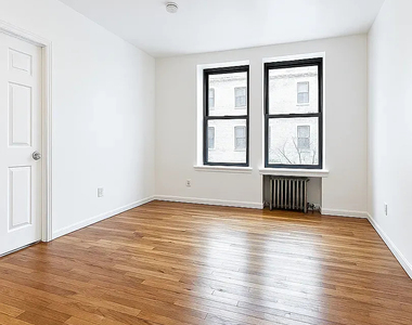 400 East 64th Street - Photo Thumbnail 2