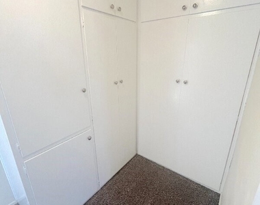 2115 Placentia Avenue - Photo Thumbnail 12