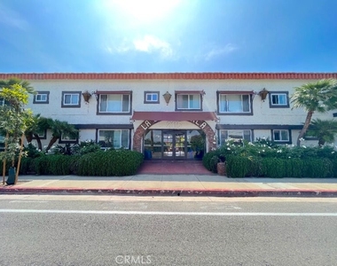 2115 Placentia Avenue - Photo Thumbnail 29
