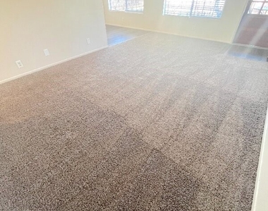 2115 Placentia Avenue - Photo Thumbnail 9