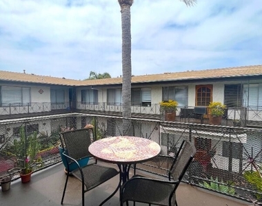 2115 Placentia Avenue - Photo Thumbnail 24