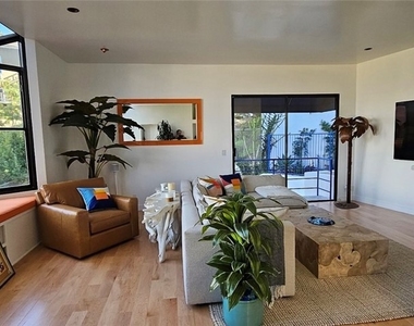 8109 Sinaloa - Photo Thumbnail 15