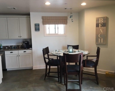 814 D Ave - Photo Thumbnail 3