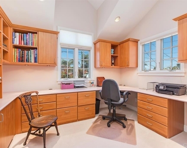 958 A Avenue - Photo Thumbnail 6