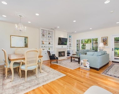 958 A Avenue - Photo Thumbnail 3