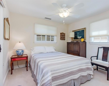 958 A Avenue - Photo Thumbnail 4