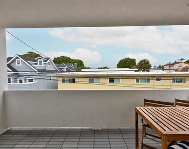 942 D Avenue - Photo Thumbnail 27