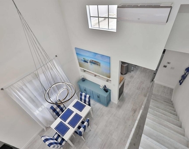 942 D Avenue - Photo Thumbnail 29