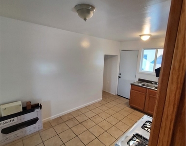 8550 C Avenue - Photo Thumbnail 6