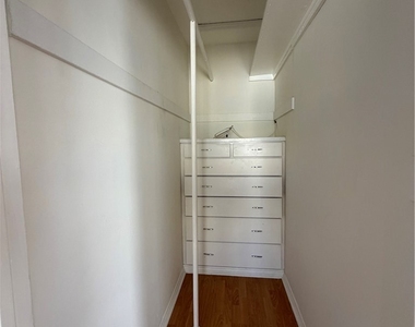 209 S Reeves - Photo Thumbnail 6