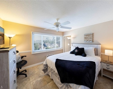30932 Colonial Place - Photo Thumbnail 17