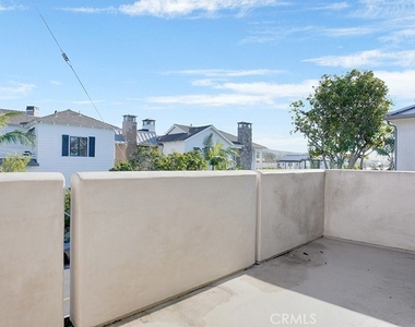 243 Poppy Avenue - Photo Thumbnail 31
