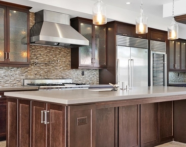 243 Poppy Avenue - Photo Thumbnail 11