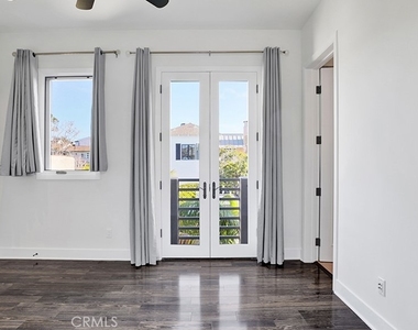 243 Poppy Avenue - Photo Thumbnail 32