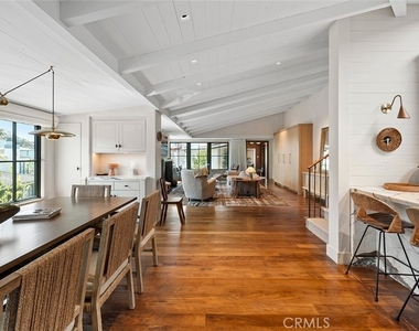 27 Emerald Bay - Photo Thumbnail 16