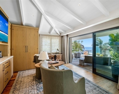 27 Emerald Bay - Photo Thumbnail 23