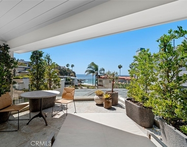 27 Emerald Bay - Photo Thumbnail 27