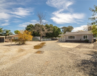 4330 Pacific - Photo Thumbnail 1