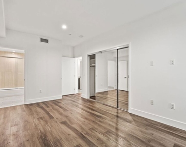 850 Wilcox - Photo Thumbnail 10