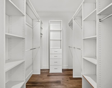 850 Wilcox - Photo Thumbnail 9