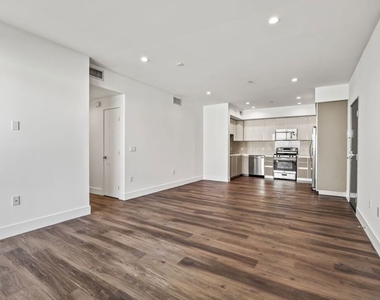 850 Wilcox - Photo Thumbnail 4