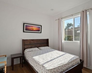 10833 Tabor Street - Photo Thumbnail 8