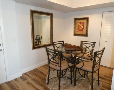 600 S Dixie Highway - Photo Thumbnail 16