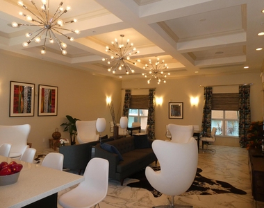 600 S Dixie Highway - Photo Thumbnail 25