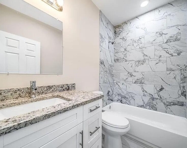 2714 Nokomis Avenue - Photo Thumbnail 13