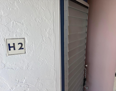 4602 Martinique Way - Photo Thumbnail 24