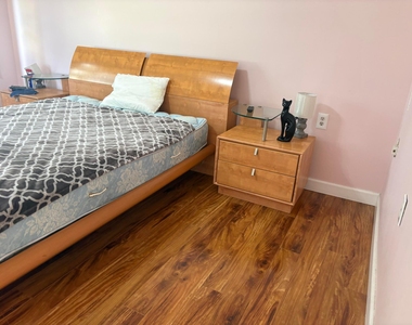 4602 Martinique Way - Photo Thumbnail 15