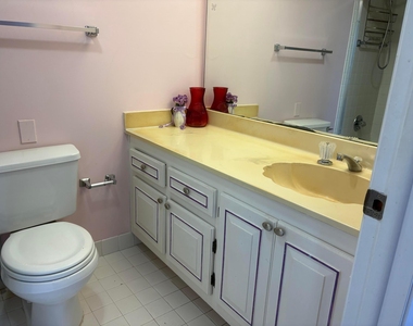 4602 Martinique Way - Photo Thumbnail 11