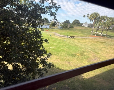 4602 Martinique Way - Photo Thumbnail 23