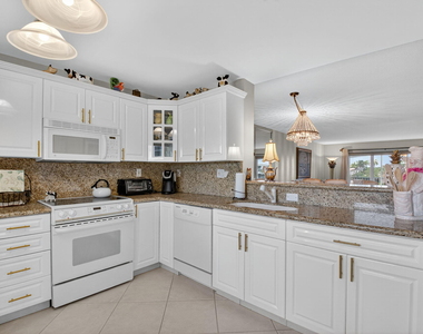 2871 N Ocean Boulevard - Photo Thumbnail 16