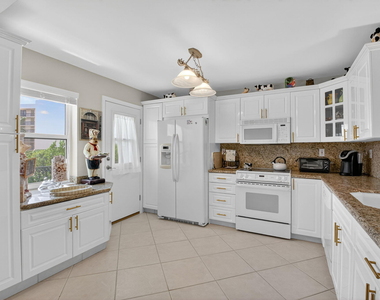 2871 N Ocean Boulevard - Photo Thumbnail 13