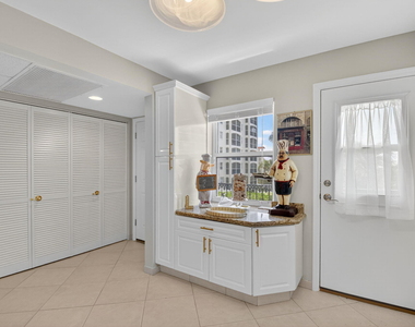2871 N Ocean Boulevard - Photo Thumbnail 17