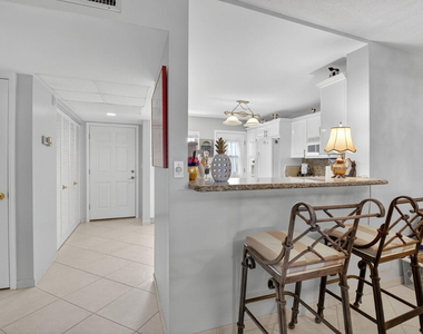 2871 N Ocean Boulevard - Photo Thumbnail 11