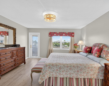 2871 N Ocean Boulevard - Photo Thumbnail 19