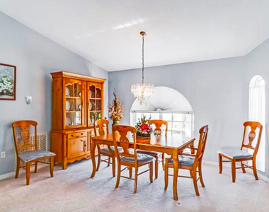424 Holly Drive - Photo Thumbnail 15
